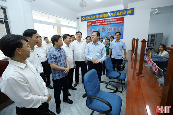 Xây dựng đội ngũ cán bộ cấp xã năng động, gần dân, vì Nhân dân phục vụ