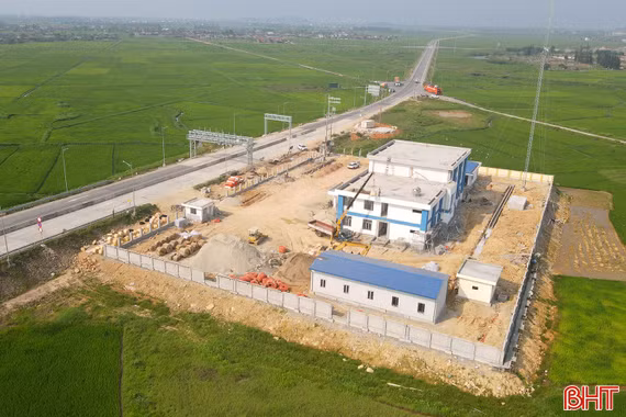 "Soi" tiến độ xây dựng các trạm thu phí cao tốc qua Hà Tĩnh