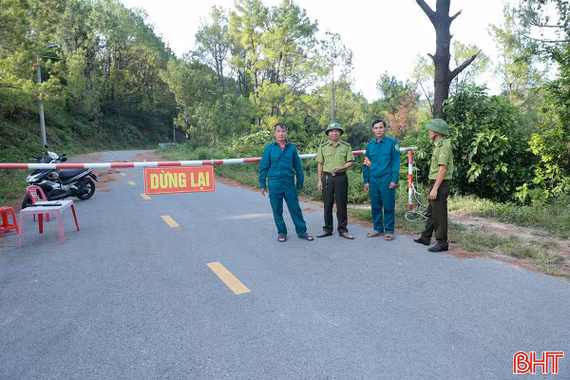 Hà Tĩnh lập "lá chắn" ngăn cháy rừng giữa cao điểm nắng nóng