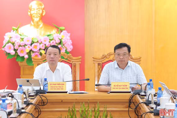 Chủ tịch UBND tỉnh chỉ đạo trực tuyến công tác phòng chống cháy rừng