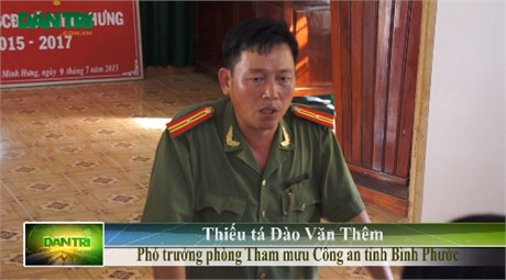 Kể từ khi vụ án xảy ra, Công an tỉnh Bình Phước chỉ duy nhất một lần họp báo cung cấp thông tin, nhận định ban đầu về vụ thảm sát cho báo chí vào lúc 16h chiều 7/7 Kể từ khi vụ án xảy ra, Công an tỉnh Bình Phước chỉ duy nhất một lần họp báo cung cấp thông tin, nhận định ban đầu về vụ thảm sát cho báo chí vào lúc 16h chiều 7/7