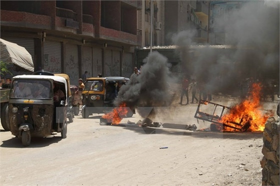 ai cap bat 13 thanh vien mb am muu danh bom kenh dao suez