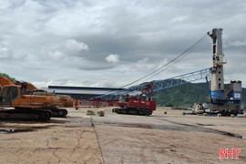 Doanh nghiệp Khu kinh tế Vũng Áng triển khai "4 tại chỗ" trước bão số 10