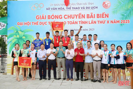 Đội nữ TX Kỳ Anh, nam huyện Kỳ Anh vô địch giải bóng chuyền bãi biển