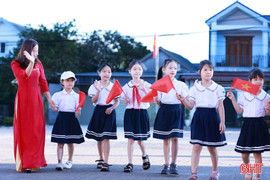 Những khoảnh khắc đáng nhớ trong ngày khai giảng ở Hà Tĩnh