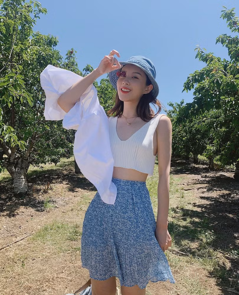 4 kiểu chân váy ngắn cho mùa hè mặc lên trẻ xinh và sang chảnh