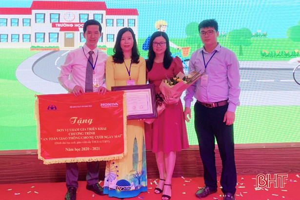 Hà Tĩnh giành 4 giải thưởng tại Cuộc thi “An toàn giao thông cho nụ cười ngày mai”
