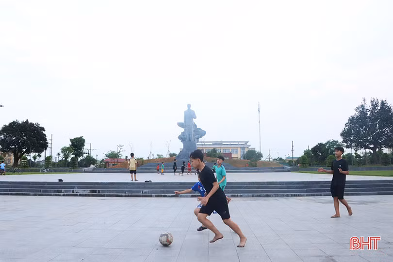 Gần 20 tỷ đồng xây dựng công viên và chỉnh trang, trồng cây xanh quảng trường Hà Huy Tập