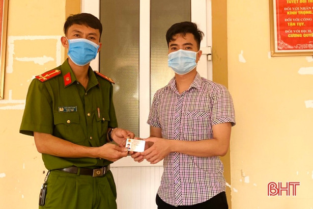 3.500 công dân TX Kỳ Anh nhận thẻ căn cước