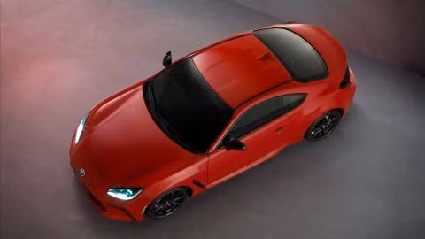 Toyota GR 86 2022 ra mắt, động cơ lớn hơn - mạnh mẽ hơn