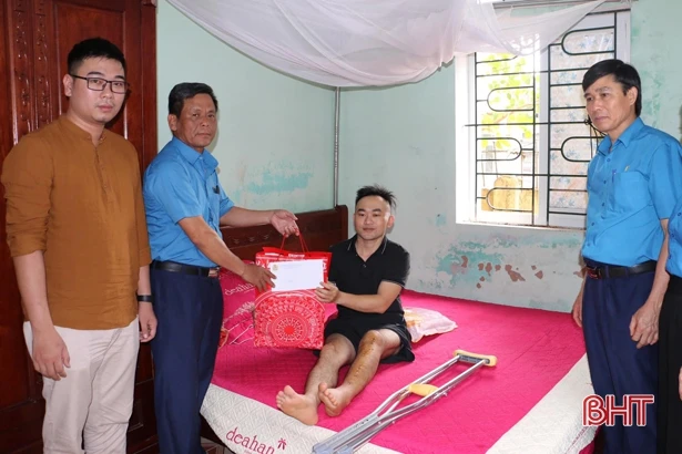 CDC Hà Tĩnh ưu đãi người lao động ngành y tế nhân Tháng Công nhân