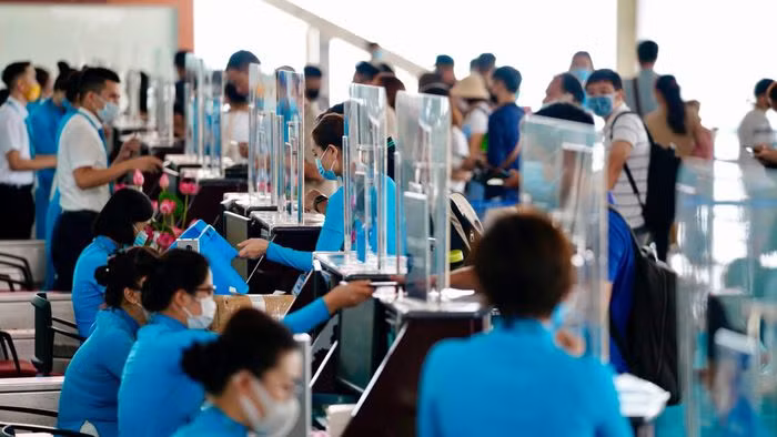 Chạy đua với thời gian để mở cửa