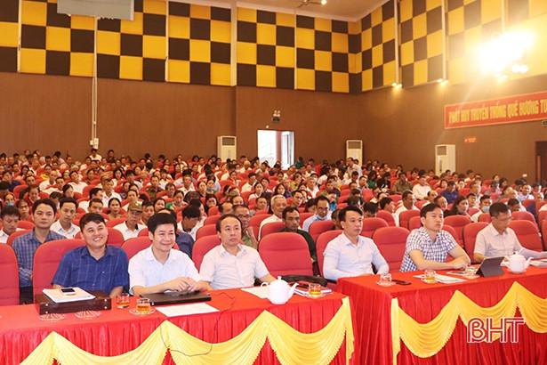 Trang bị nghiệp vụ cho thành viên các tổ bầu cử tại TX Hồng Lĩnh