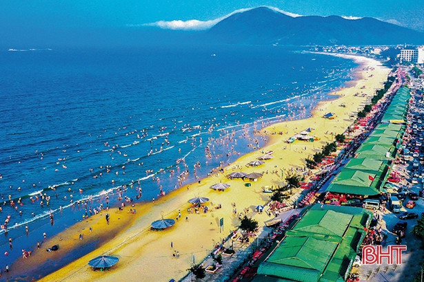 Chiếc bánh đa vừng Hà Tĩnh