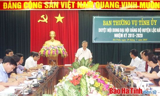 Lộc Hà cần tạo sự đột phá về thương mại - dịch vụ và kinh tế biển ảnh 1