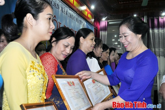 Biểu dương 38 tập thể, cá nhân “Giỏi việc nước, đảm việc nhà” ảnh 1