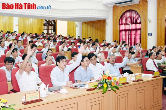 Kỳ họp lần thứ 14 HĐND tỉnh Hà Tĩnh khóa XVI thành công tốt đẹp ảnh 1 Kỳ họp lần thứ 14 HĐND tỉnh Hà Tĩnh khóa XVI thành công tốt đẹp ảnh 1
