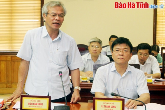 Lộc Hà cần tạo sự đột phá về thương mại - dịch vụ và kinh tế biển ảnh 2