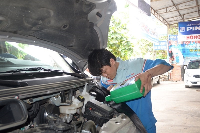 kinh nghiem lua chon dau nhot phu hop cho o to