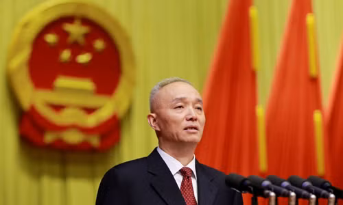 hanh trinh tro thanh bi thu bac kinh nhu ten lua cua than tin ong tap