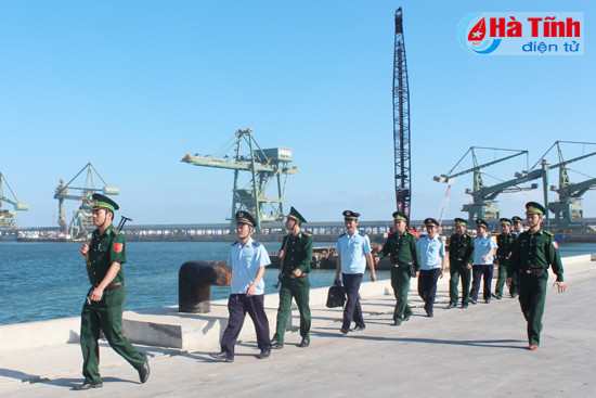 tang cuong phoi hop giua bdbp hai quan dam bao an ninh bien gioi
