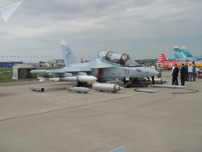 loat chien dau co toi tan nga tu hoi tai trien lam mask 2017