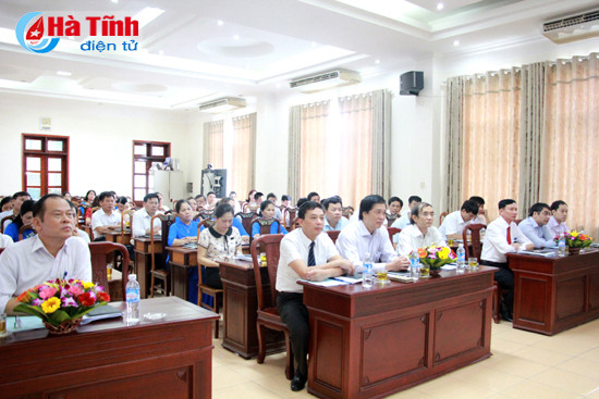 doi moi sang tao nham hoan thanh thang loi nhiem vu tay hom chia khoa