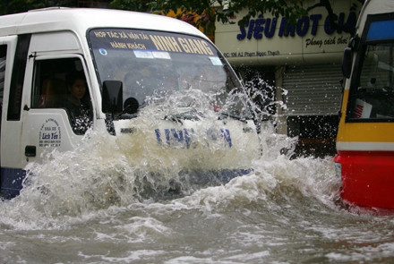 kinh nghiem lai xe trong mua mua bao