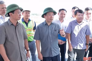 Bí thư Tỉnh ủy Hà Tĩnh kiểm tra tiến độ các dự án trọng điểm