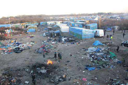 the gioi ngay qua phap tuyen bo hoan tat chien dich don dep rung calais