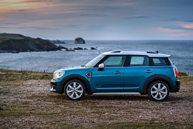 Mini Countryman 2017 trình làng thiết kế mới và kích thước tăng ảnh 4 mini countryman 2017 trinh lang thiet ke moi va kich thuoc tang