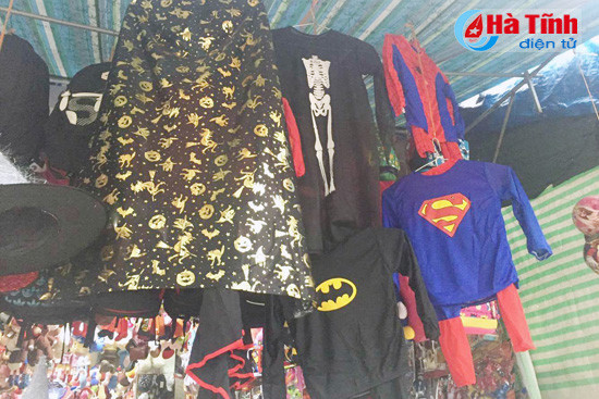 gioi tre tp ha tinh hao huc chao don halloween