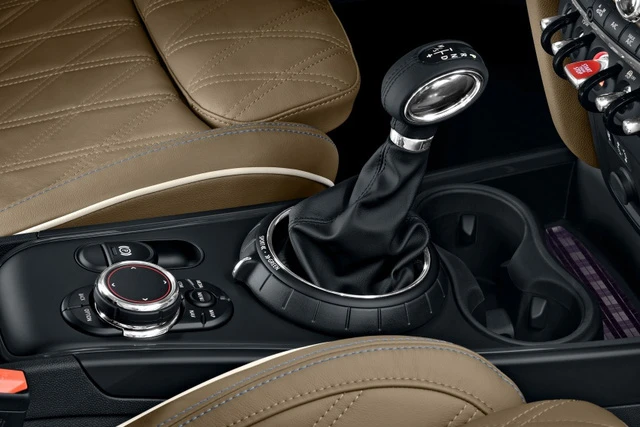 Mini Countryman 2017 trình làng thiết kế mới và kích thước tăng ảnh 10 mini countryman 2017 trinh lang thiet ke moi va kich thuoc tang