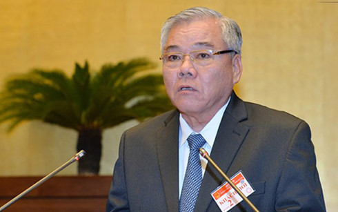 Tổng Thanh tra Chính phủ Phan Văn Sáu trình bày Báo cáo về công tác phòng, chống tham nhũng năm 2016. chua dat muc tieu tung buoc ngan chan day lui tham nhung
