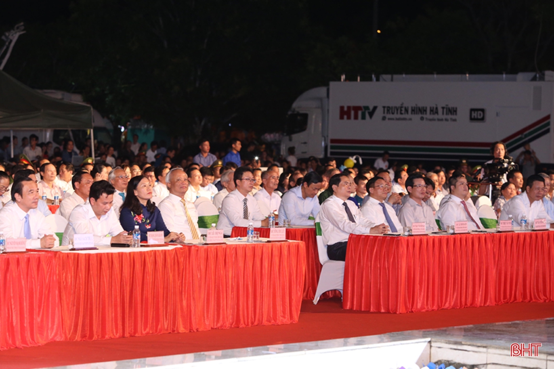 Hà Tĩnh long trọng kỷ niệm 51 năm Chiến thắng Đồng Lộc ảnh 4 Hà Tĩnh long trọng kỷ niệm 51 năm Chiến thắng Đồng Lộc