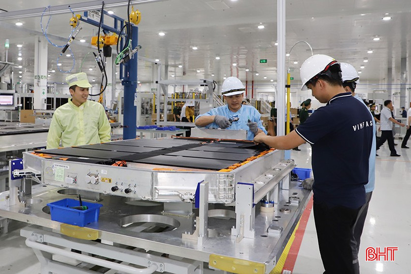 Nhà máy sản xuất Pin Vines là một trong những doanh nghiệp đóng góp quan trọng cho tăng trưởng kinh tế của tỉnh.