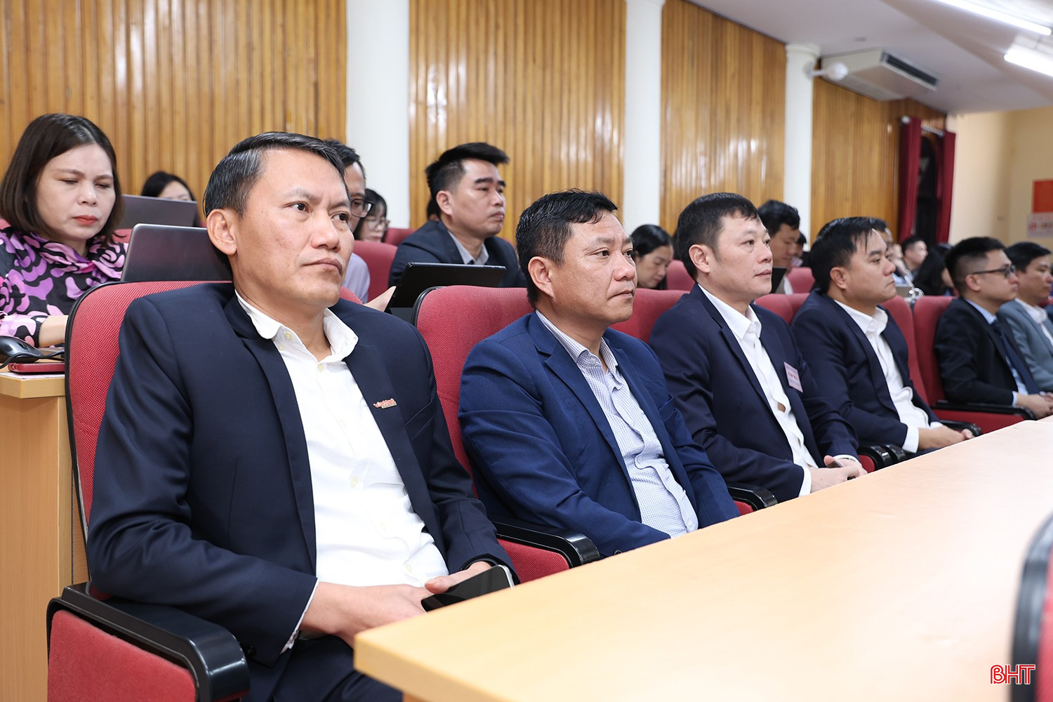 bqbht_br_a-dai-bieu-nghe-1img-0411.jpg