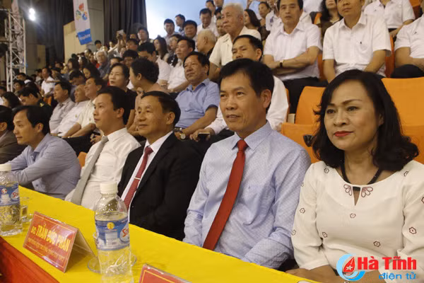 ha tinh khai mac trong the dai hoi tdtt lan thu viii