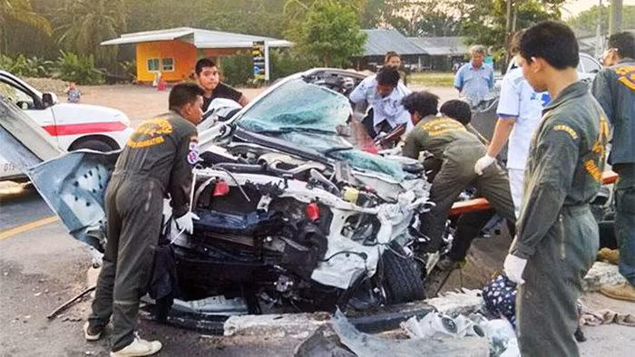 dan thai vui qua voi tet songkran hon 400 nguoi chet do tai nan