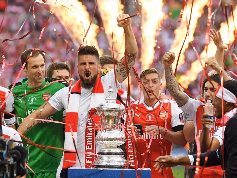 man utd hai nam lien tiep la clb bong da kiem nhieu tien nhat the gioi