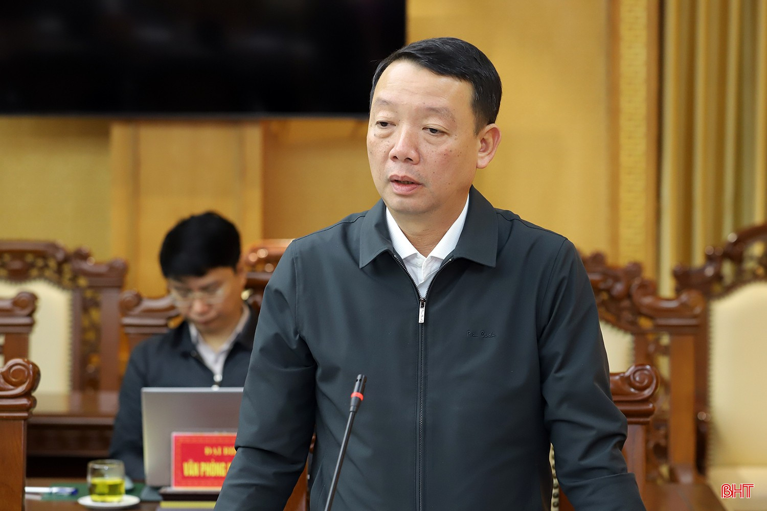 bqbht_br_hop-ban-thuong-vu-tinh-uy-02.jpg