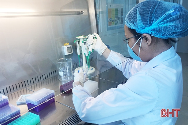 Bác sỹ trẻ Hà Tĩnh đóng góp trí tuệ, tâm huyết chăm sóc sức khỏe nhân dân