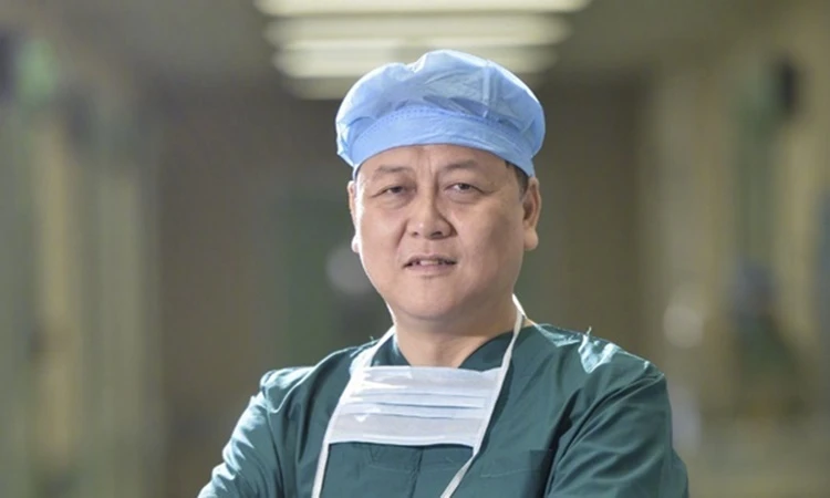 Bác sĩ Vũ Hán tử vong vì nhiễm nCoV