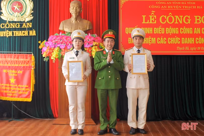 Địa phương đầu tiên của Hà Tĩnh có nữ công an xã chính quy
