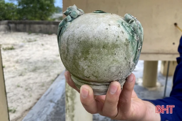 Phát hiện nhiều cổ vật tại một ngôi miếu cổ Hà Tĩnh