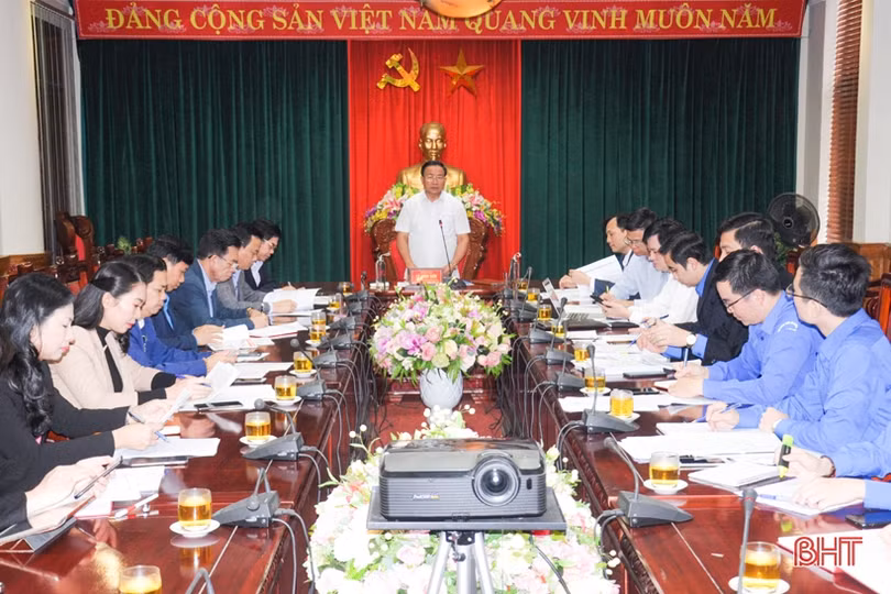 Xây dựng đội ngũ cán bộ đoàn Hà Tĩnh nhiệt huyết - đổi mới - sáng tạo - giữ vững nền tảng tư tưởng của Đảng