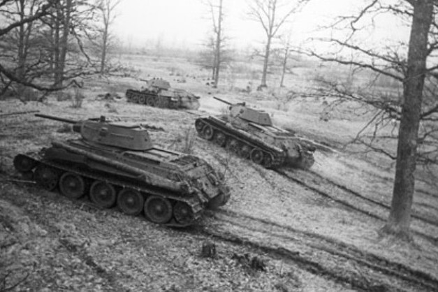xe tăng t-34 vẫn là vũ khí đáng sợ hình 1 Xe tăng T-34 vẫn là vũ khí đáng sợ