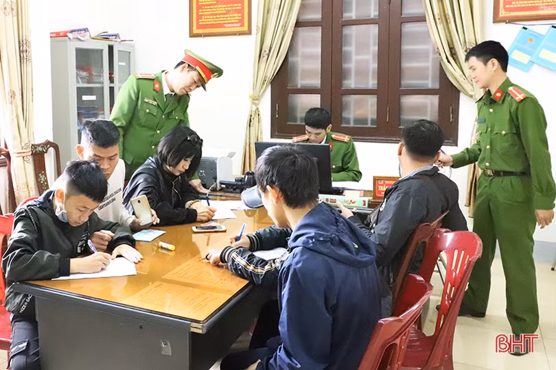 Hết quý I/2020, chính quy hóa lực lượng công an xã ở Hà Tĩnh