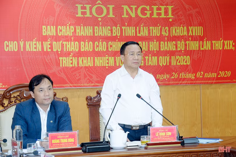 Tiếp thu tối đa ý kiến đại biểu, hoàn thiện dự thảo Báo cáo chính trị trình Đại hội Đảng bộ Hà Tĩnh lần thứ XIX