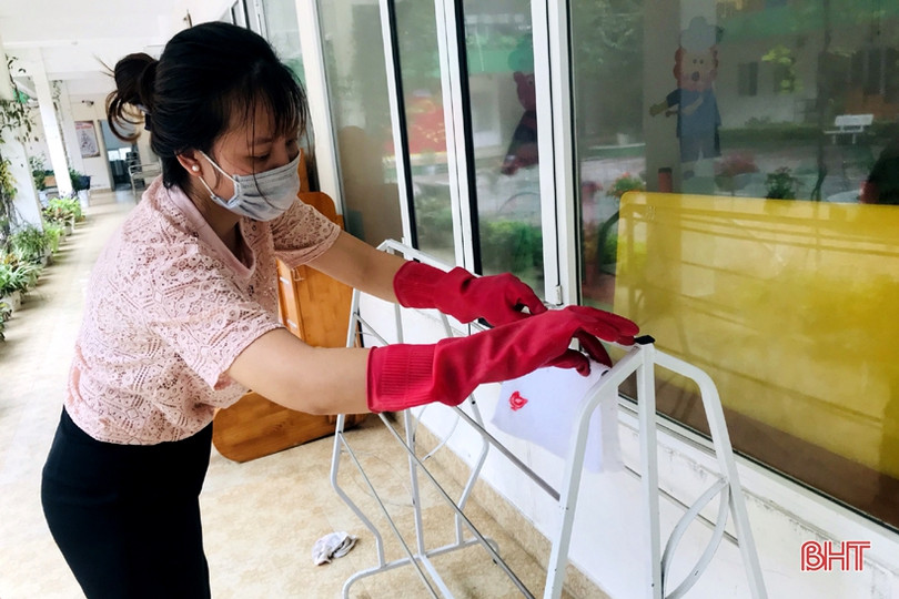 Cô giáo trường Mầm non Trí Đức bám trường trong mùa dịch ảnh 6 Cô giáo trường Mầm non Trí Đức bám trường trong mùa dịch